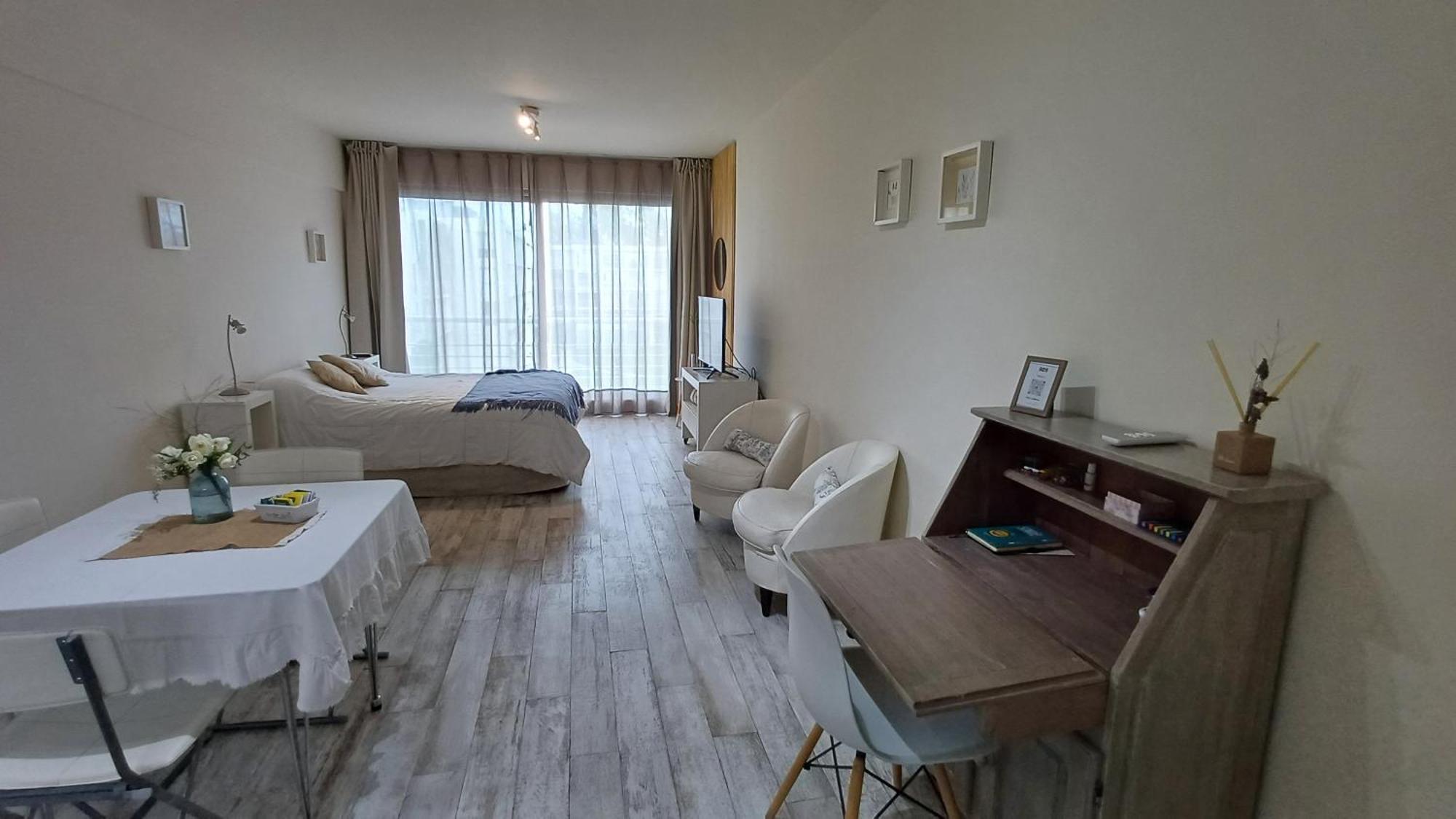 Ferpilar Suite, Concord Pilar Apartamento